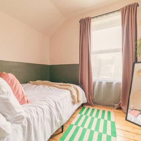 Kim'S City Escape Cardiff Luaran gambar