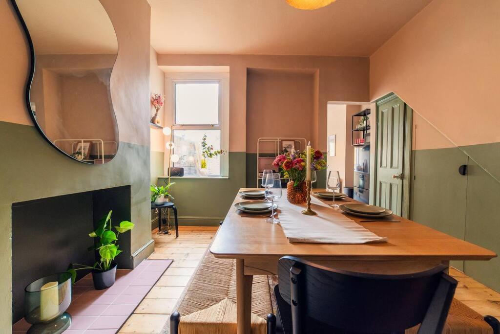 Kim'S City Escape Cardiff Luaran gambar