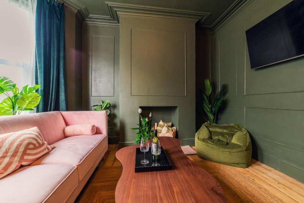 Kim'S City Escape Cardiff Luaran gambar